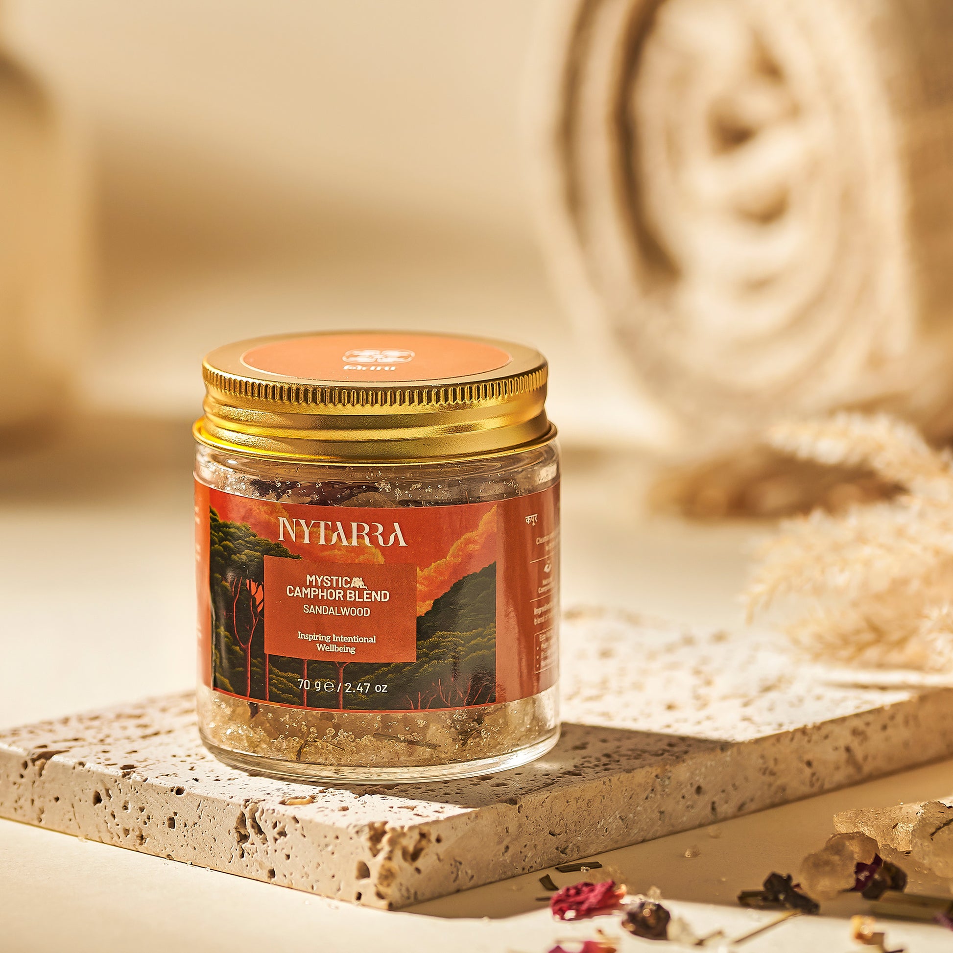 70 grams / Sandalwood