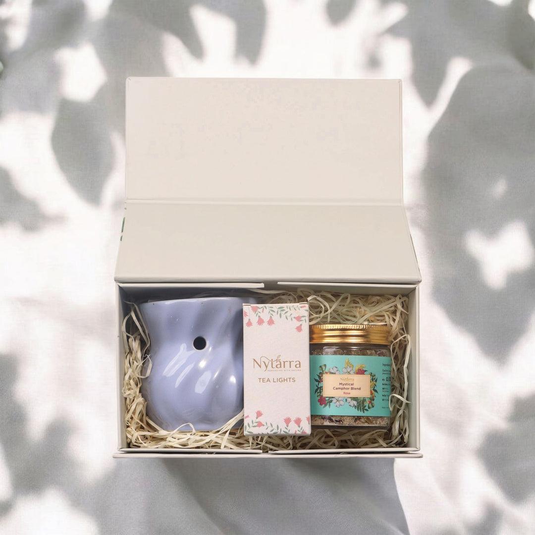 This gift set looks elegant and perfect for special occasions! The handcrafted ceramic diffuser, T-lights, and Nytarra Mystical Camphor Blend make it a thoughtful present. 
