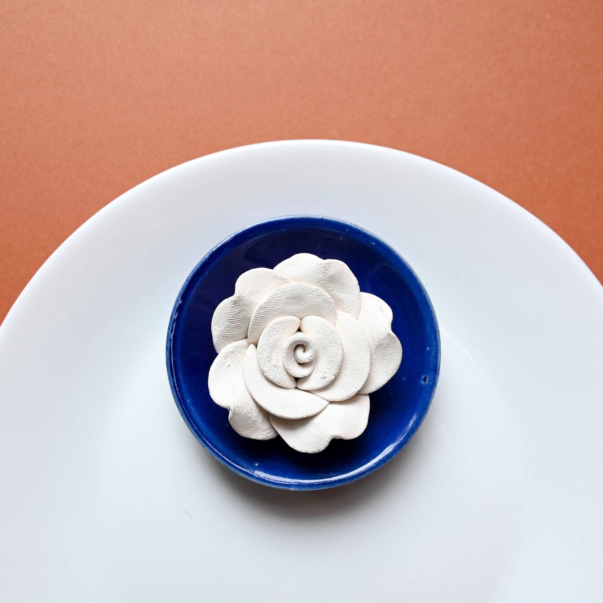 Ceramic Flower Aromatherapy Diffuser